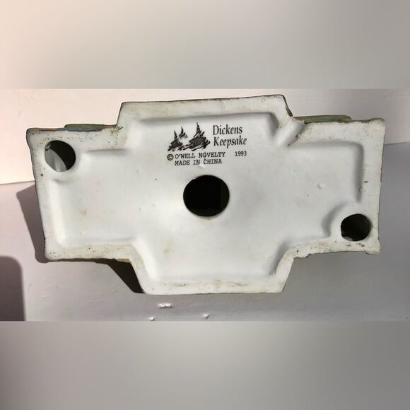 DICKENS KEEPSAKE CHRISTMAS VILLAGE TRAIN STATION 1993 VINTAGE PORCELAIN LIGHTED - Picture 11 of 11